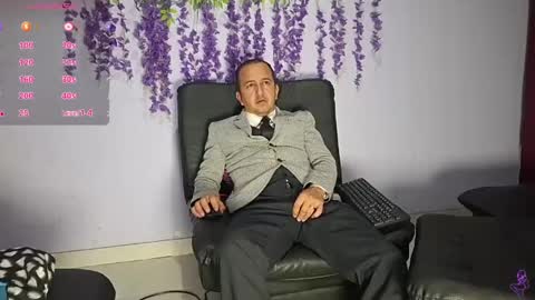 Snapshot of yazfore chatting on 06.05.26 Hazzan online show from 06.05.26