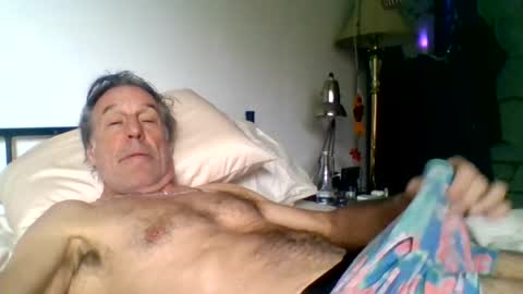 Snapshot of yeah_baby6988 chatting on 06.27.26 yeah_baby6988 online show from 06.27.26