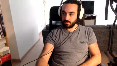 yeeaahoo online show from 12.02.25