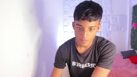 Snapshot of yeison_77 chatting on 12.03.24 yeison_77 online show from 12.03.24