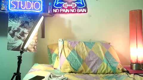 Snapshot of yeisoncastellanos1999 chatting on 11.25.25 yeisoncastellanos1999 online show from 11.25.25