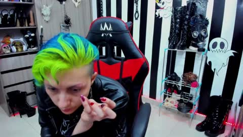 Yelena online show from 12.11.24