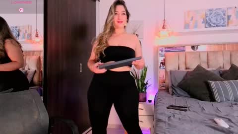 yellow_lily online show from 03.15.26