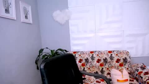 Snapshot of yemfairymcry chatting on 02.26.26 YEM online show from 02.26.26