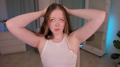 Snapshot of yennefer__ chatting on 01.15.26 Yennefer online show from 01.15.26