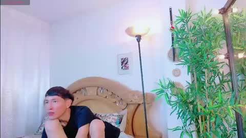 Snapshot of yeremmy_twink chatting on 06.05.26 yeremmy_twink online show from 06.05.26