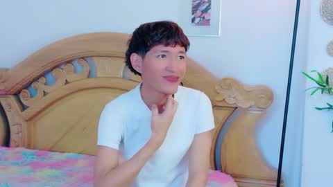 Snapshot of yeremmy_twink chatting on 07.06.26 yeremmy_twink online show from 07.06.26