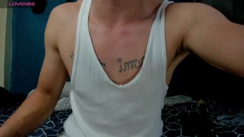 Snapshot of yervi_1994 chatting on 03.27.26 yervi_1994 online show from 03.27.26