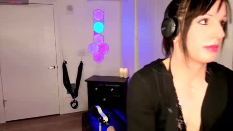 Snapshot of yesmissashley chatting on 03.26.26 Ashley online show from 03.26.26