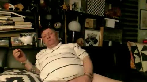 yessex247 online show from 04.18.26