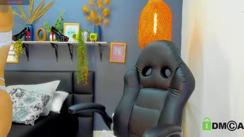 yessika_parker online show from 04.04.26