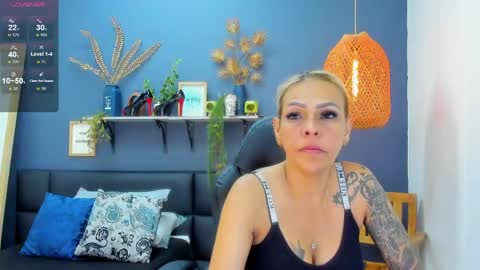 Snapshot of yessika_parker chatting on 06.06.26 yessika_parker online show from 06.06.26