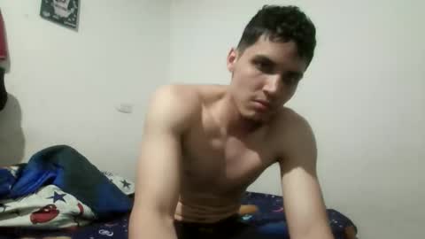 Snapshot of yhoangaga2025 chatting on 05.17.26 yhoangaga2025 online show from 05.17.26