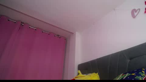 Yiny online show from 02.15.26