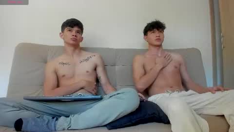 Snapshot of yizus_bonz chatting on 07.16.26 yizus_bonz online show from 07.16.26