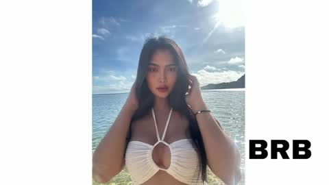 ylonagrae online show from 02.10.25