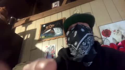 Snapshot of ymmotg chatting on 01.06.25 ymmotg online show from 01.06.25