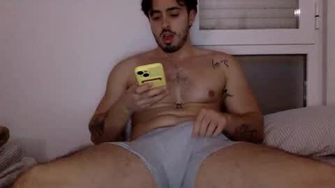 yngspaniard online show from 11.17.25