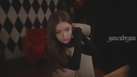 ynnenbrynn online show from 12.05.25