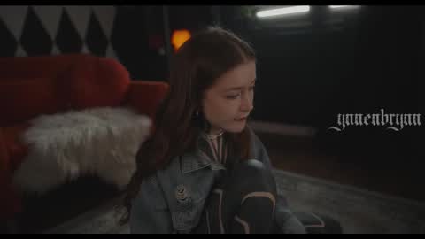 ynnenbrynn online show from 03.04.26