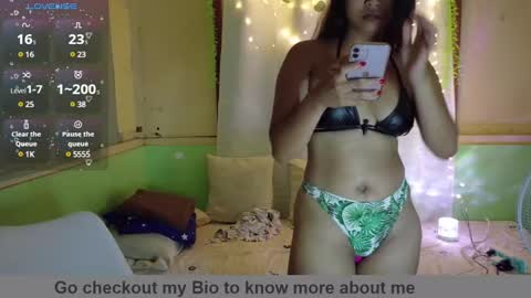 yoga_yogi online show from 03.06.25