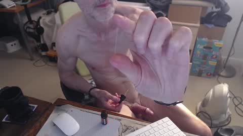 Snapshot of yogaman010173 chatting on 02.13.25 yogaman online show from 02.13.25