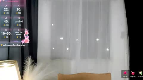 Snapshot of yogirl_abby chatting on 05.11.26 Hi i am Abby i am Filipina Aussie youve ever wanted to meet NOT INTO CHEAP GUY online show from 05.11.26