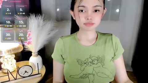 Snapshot of yogirl_abby chatting on 07.10.26 Hi i am Abby i am Filipina Aussie youve ever wanted to meet NOT INTO CHEAP GUY online show from 07.10.26