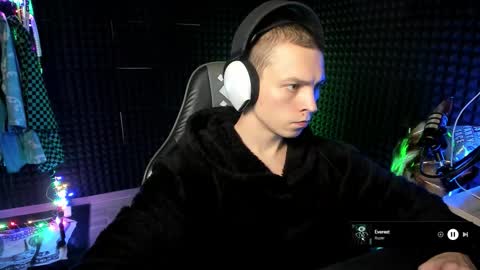 You can ask my name in pm online show from 12.18.25