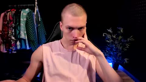 Snapshot of yoi_aji chatting on 02.01.26 You can ask my name in pm online show from 02.01.26