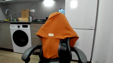 Snapshot of yoi_aji chatting on 02.13.26 You can ask my name in pm online show from 02.13.26