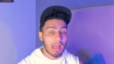 Snapshot of yoi_olimpo chatting on 01.16.25 Yoi Olimpo online show from 01.16.25