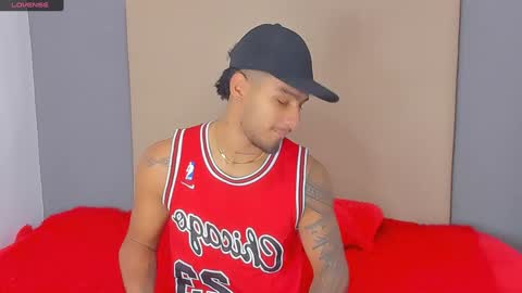 Snapshot of yoi_olimpo chatting on 02.04.25 Yoi Olimpo online show from 02.04.25