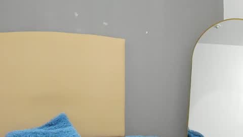 Snapshot of yoi_olimpo chatting on 02.06.25 Yoi Olimpo online show from 02.06.25