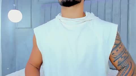 Snapshot of yoi_olimpo chatting on 02.20.25 Yoi Olimpo online show from 02.20.25