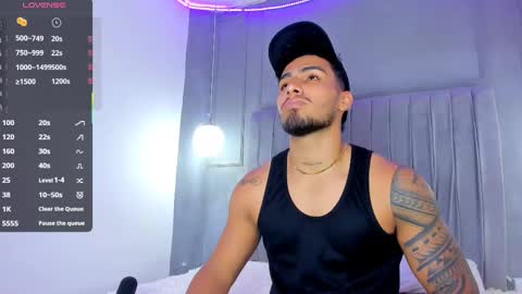 Snapshot of yoi_olimpo chatting on 02.22.25 Yoi Olimpo online show from 02.22.25