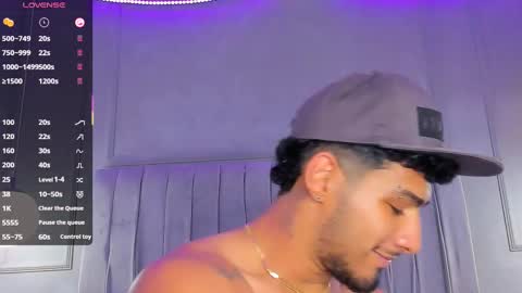 Snapshot of yoi_olimpo chatting on 02.28.25 Yoi Olimpo online show from 02.28.25