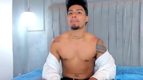 Snapshot of yoi_olimpo chatting on 03.05.25 Yoi Olimpo online show from 03.05.25