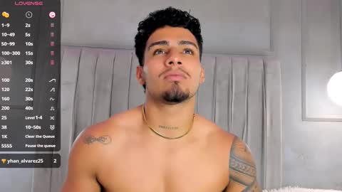 Snapshot of yoi_olimpo chatting on 03.06.25 Yoi Olimpo online show from 03.06.25