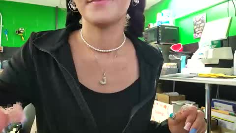 Snapshot of yoitshoney chatting on 05.19.26 Yoitshoney online show from 05.19.26