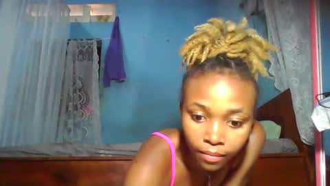 yolandrina90 online show from 09.30.25