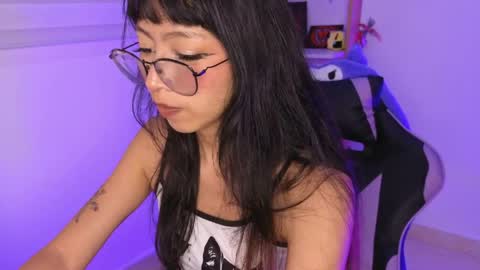 Yommi Winx online show from 04.04.26