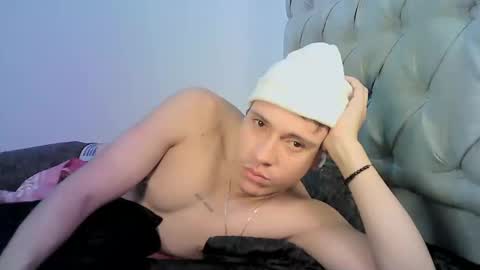 Snapshot of yonat_ chatting on 11.06.25 Yonat online show from 11.06.25