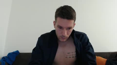 yone23 online show from 10.29.25