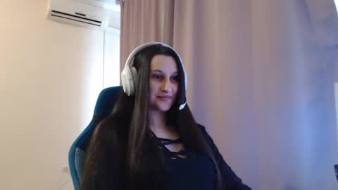 Sophie online show from 04.23.26