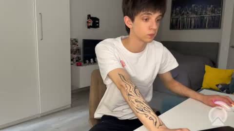 Snapshot of yoo_dee_ohh chatting on 06.29.26 Yoo Dee Ohh online show from 06.29.26
