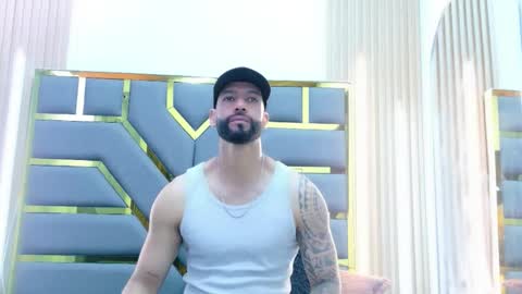 Snapshot of yorbymaxx1 chatting on 01.06.26 YORBY MAX online show from 01.06.26