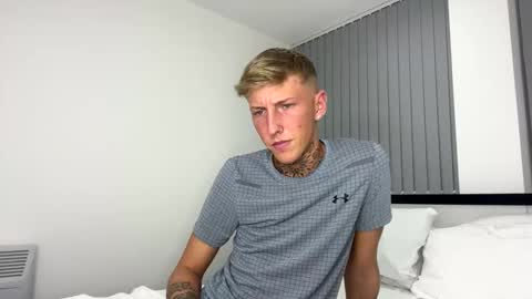 Snapshot of yorkshirelad208 chatting on 02.13.25 Harrison online show from 02.13.25