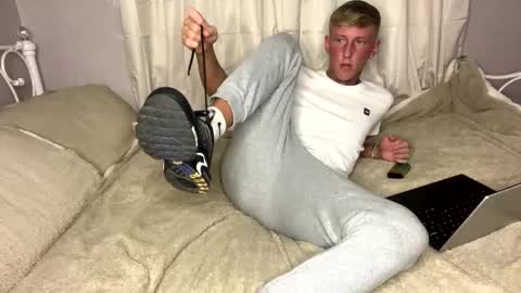 Snapshot of yorkshirelad208 chatting on 03.11.25 Harrison online show from 03.11.25