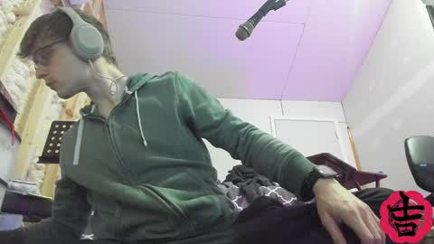 Snapshot of yoshe47 chatting on 12.02.24 yosh online show from 12.02.24